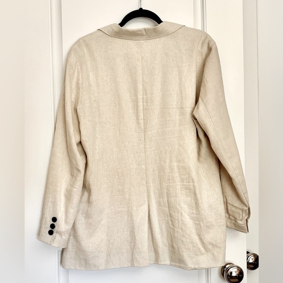 Unstructured Linen Blend Blazer - Picture 2 of 8